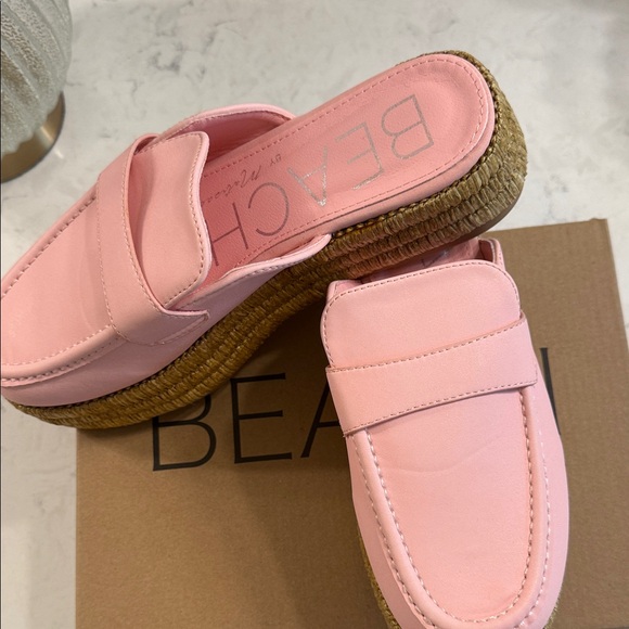 Beach by Matisse Women's Pink Platform Mules - Picture 6 of 7